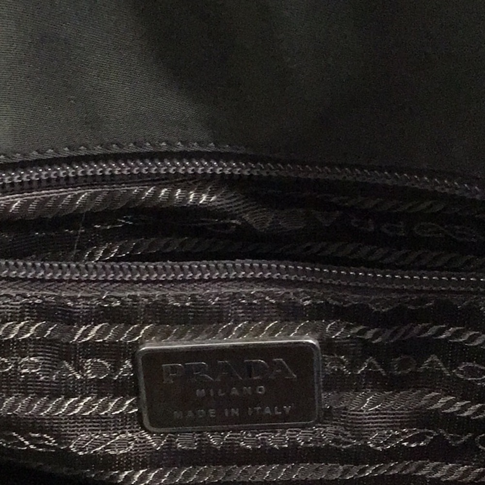 Prada Green Nylon Tote Handbag Bag - Picture 5 of 10